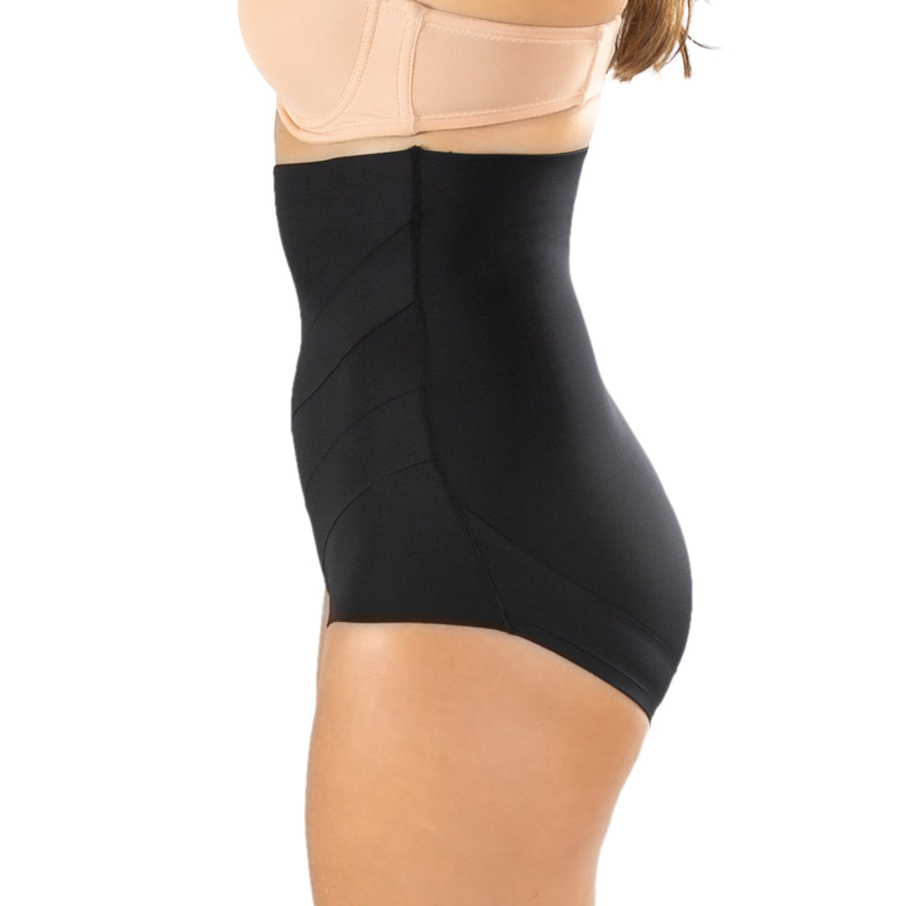 Mid-Waist Shaping Shortie